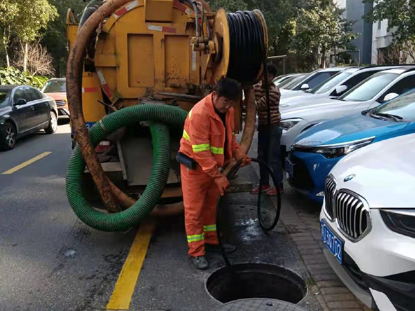 丰镇排污管道清淤